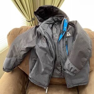 Perfect kid’s winter ❄️ coat!